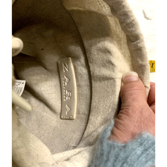 Zara Trafulac Crocheted Bucket Bag Cream Gold Crossbody Boho Club Party Glam - Picture 6 of 10